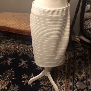 SOLD OLIVIA BLU skirt white size XL skirt only